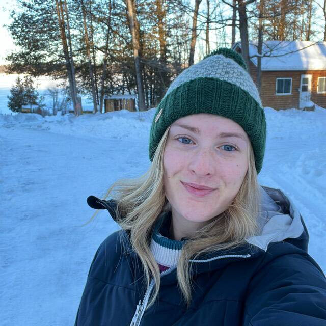 Lauren Faux