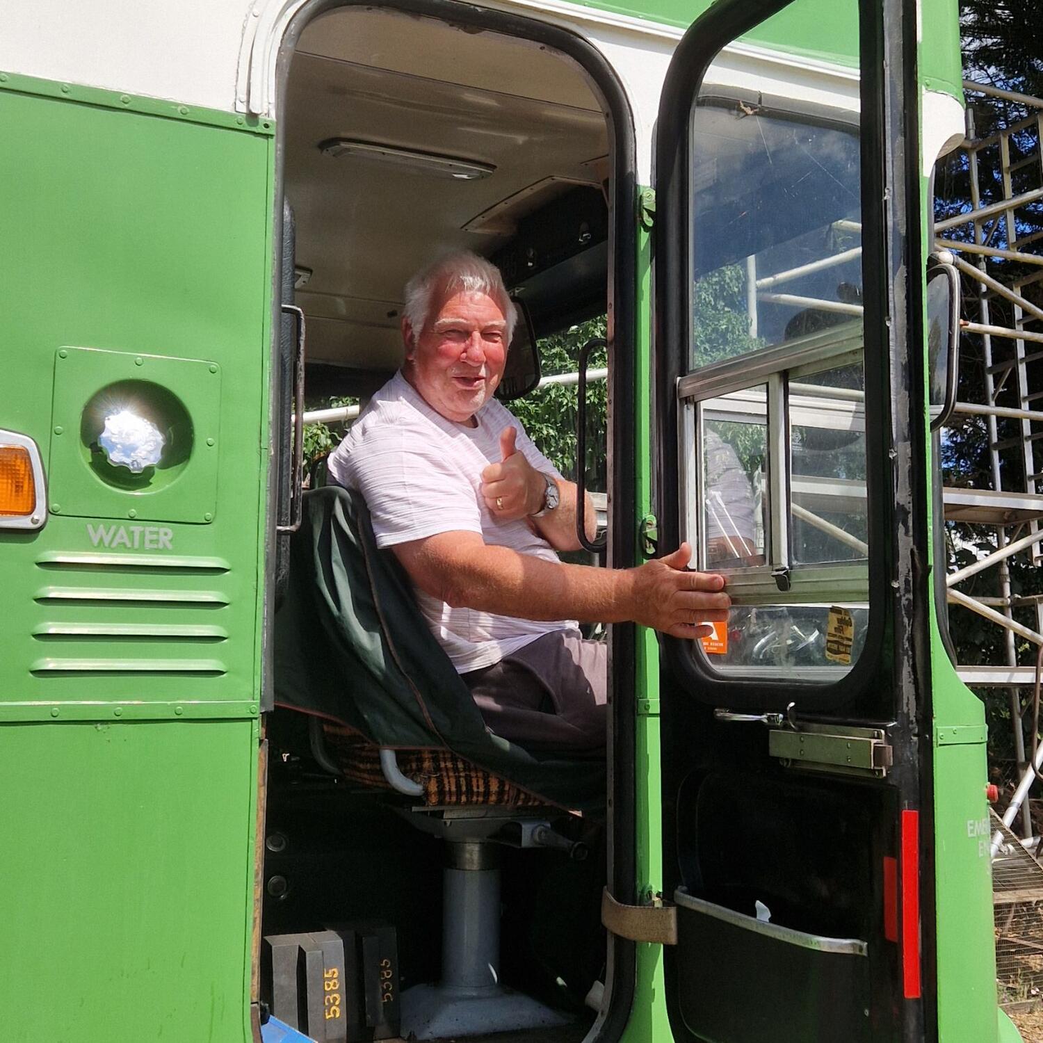 Bertie canters thru Kent