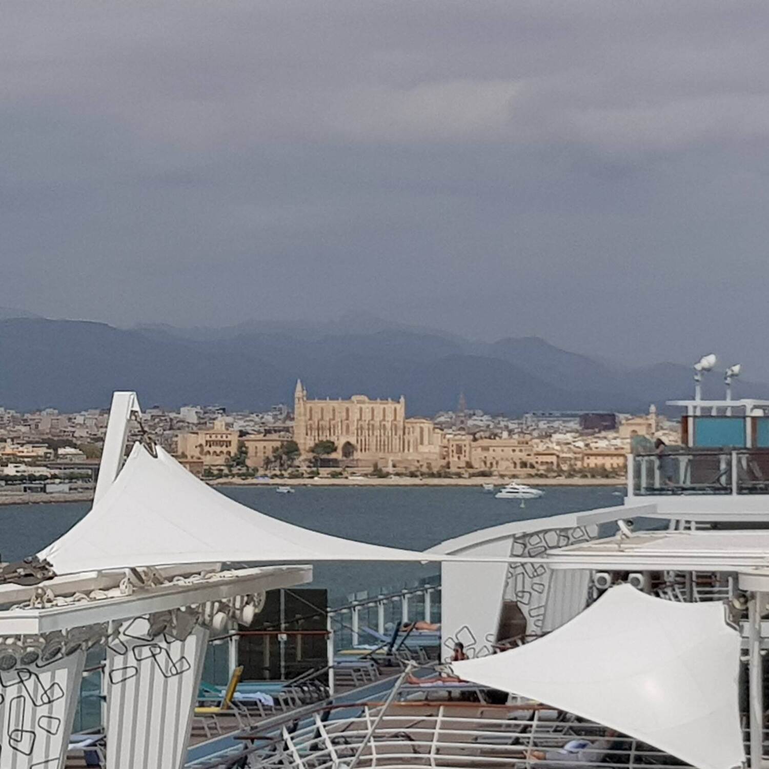 Mallorca trifft New York MS6