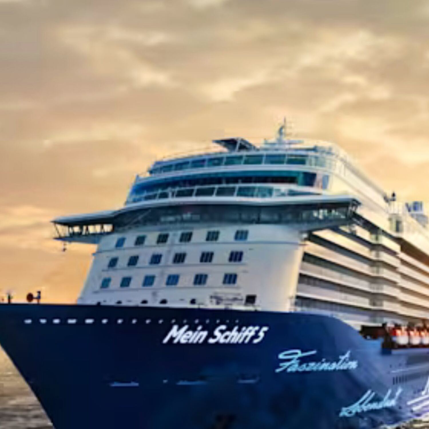 Mittelmeer mit Mein Schiff 5