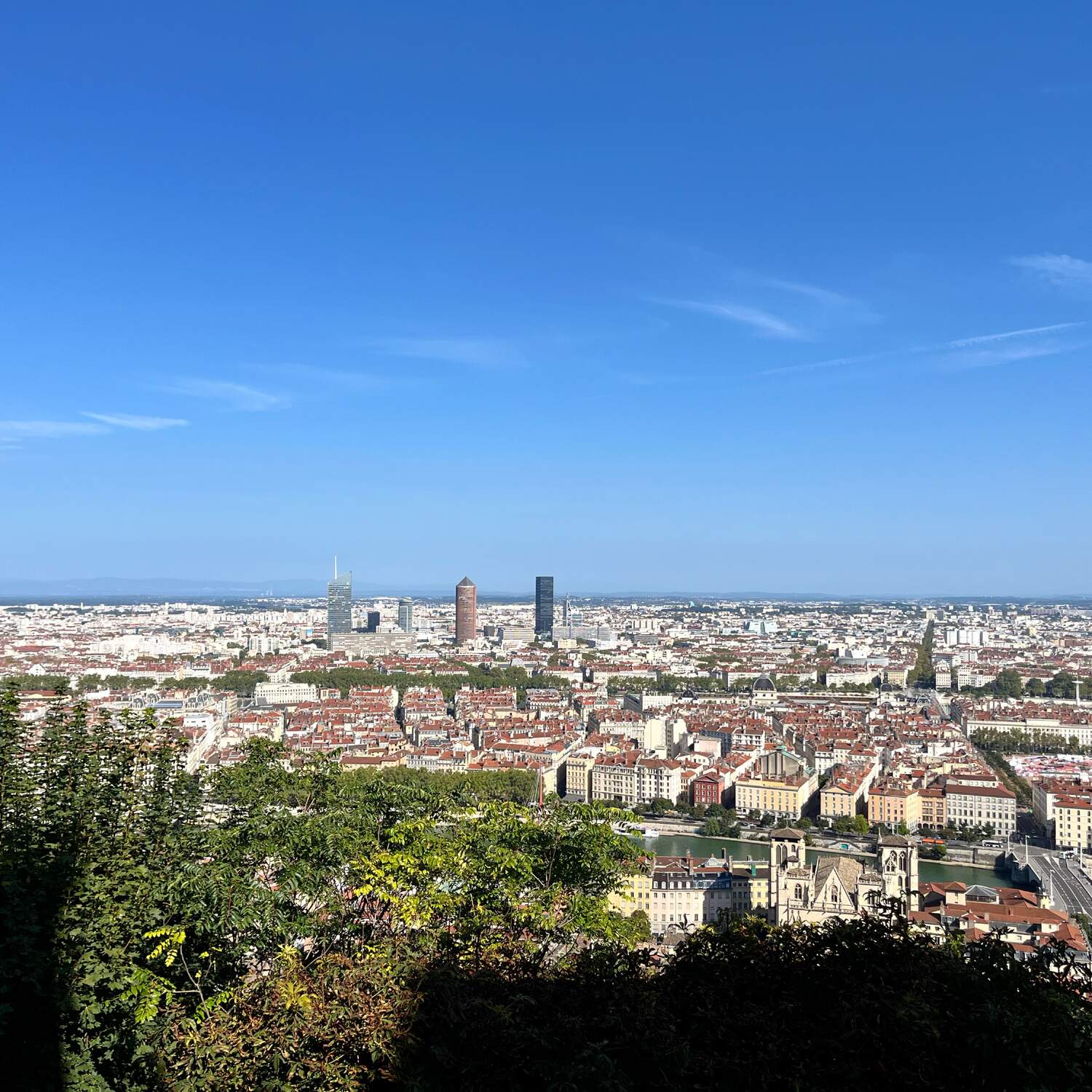 Lyon à trois