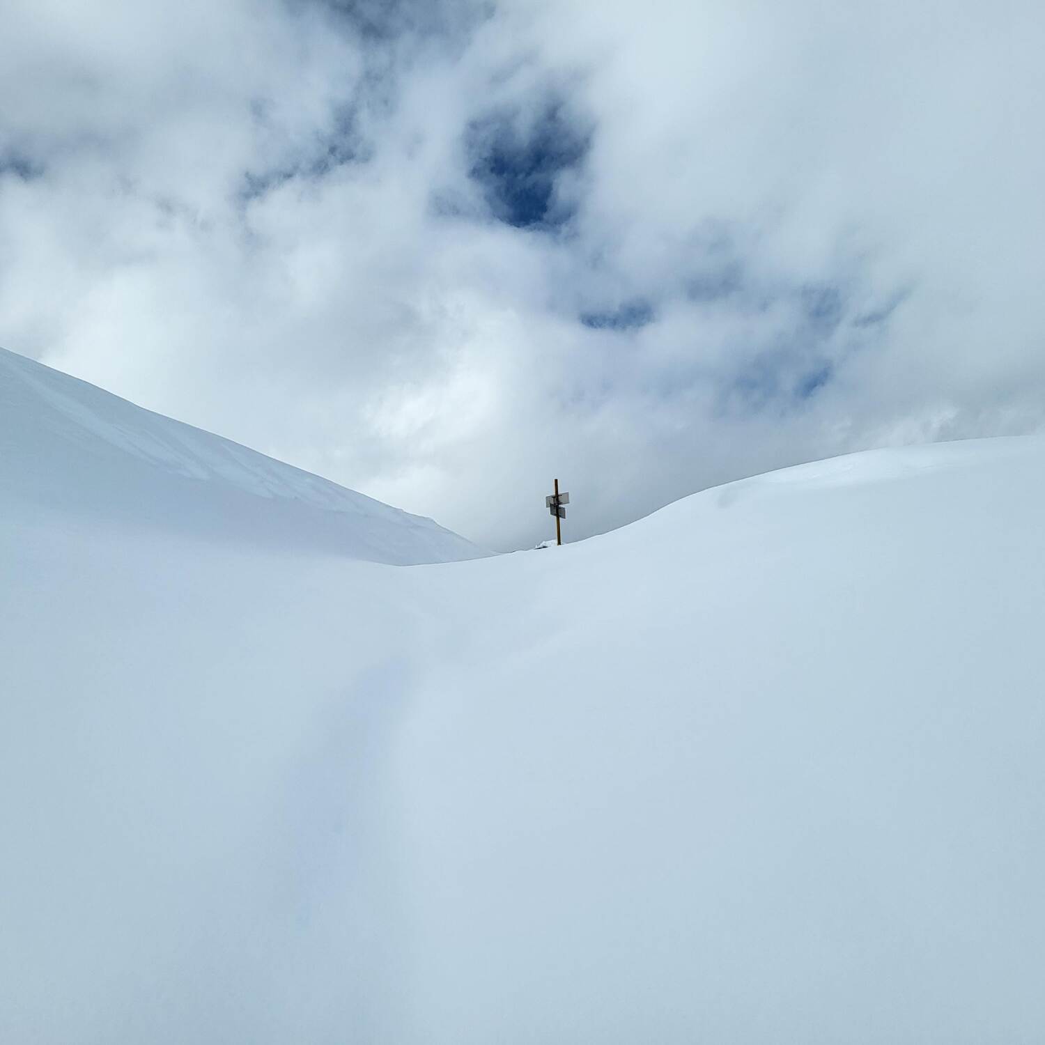 Etzlihütte mit Schneeschuhen