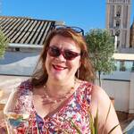 Caroline Binns