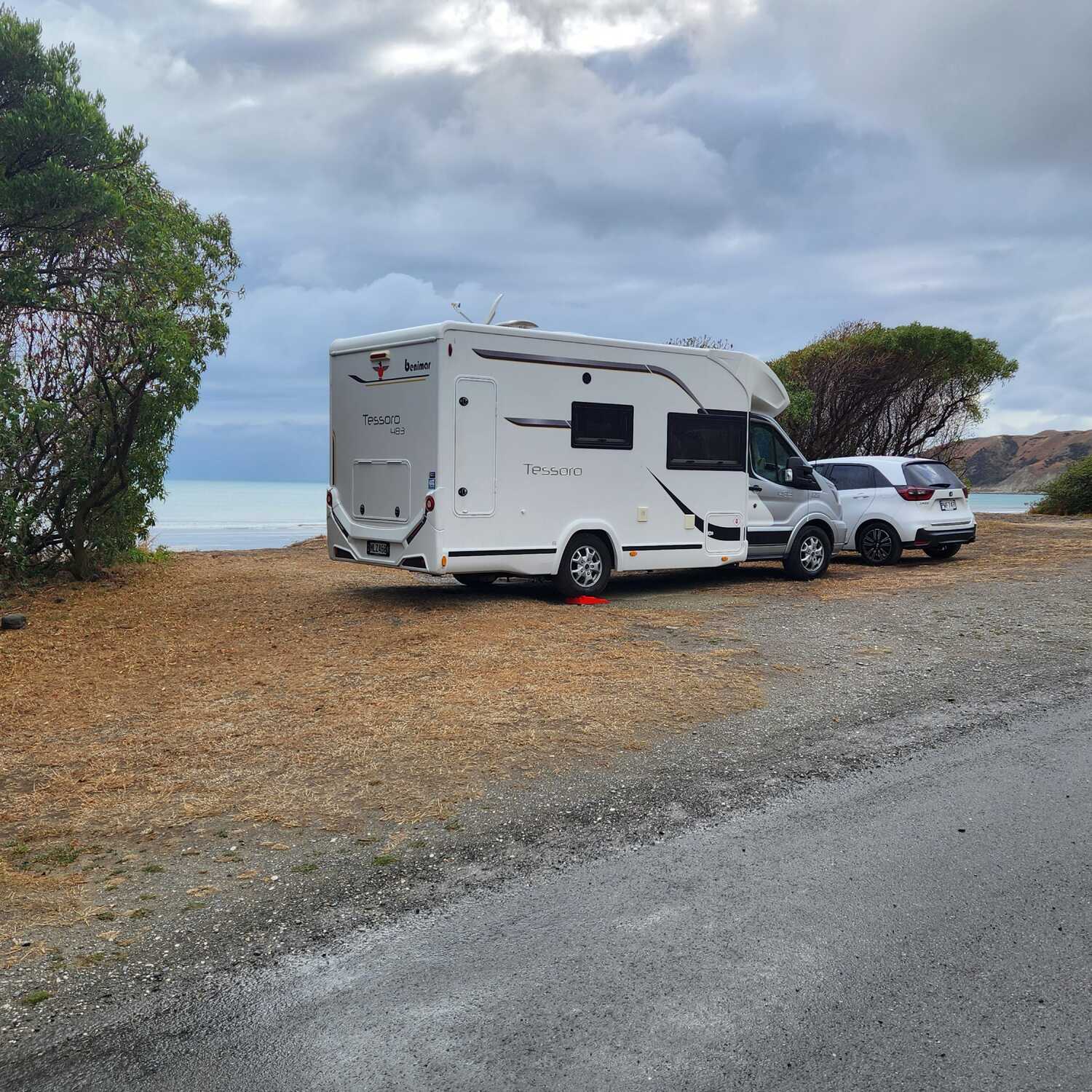 P0P ON THE ROAD