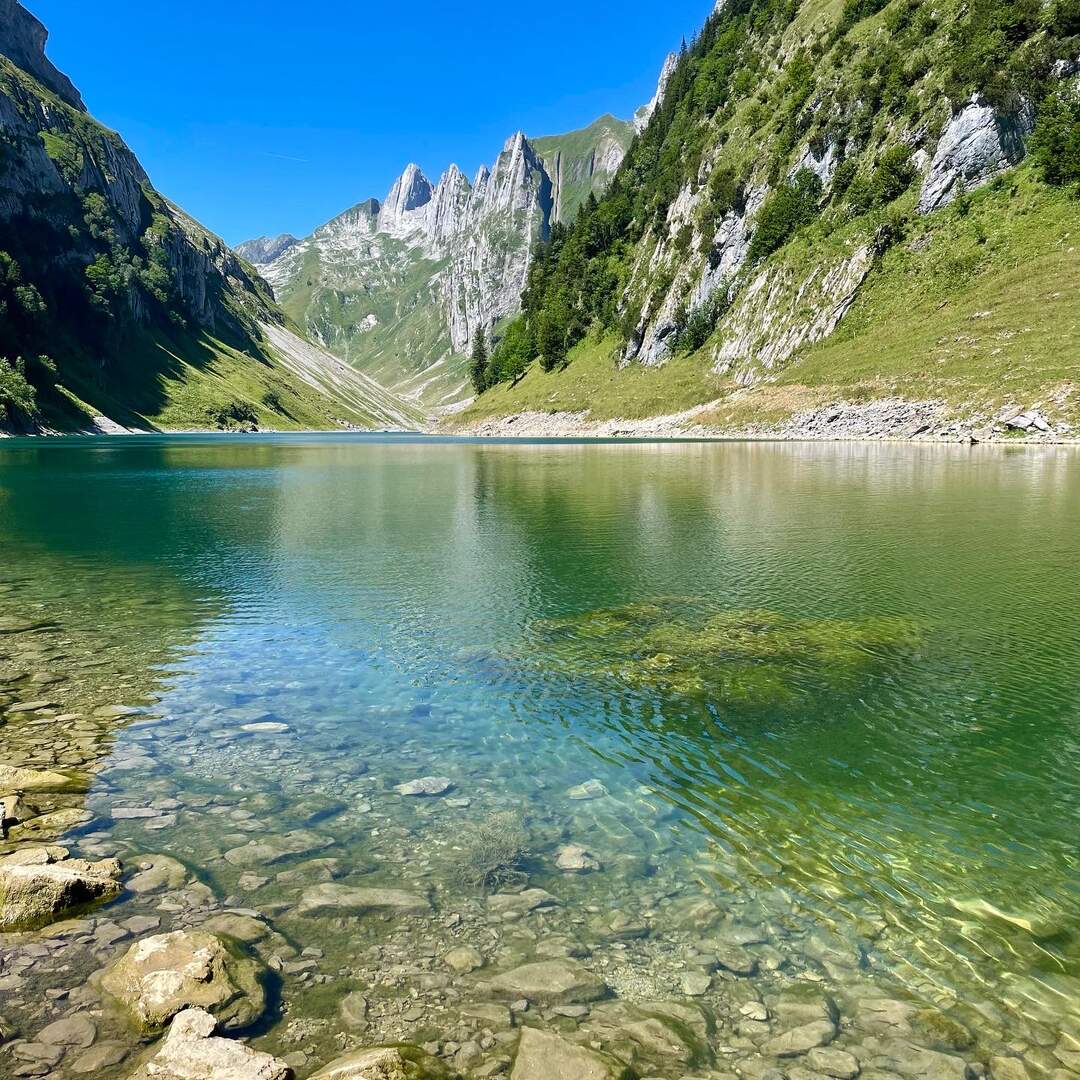 Wandere i de Schwiiz