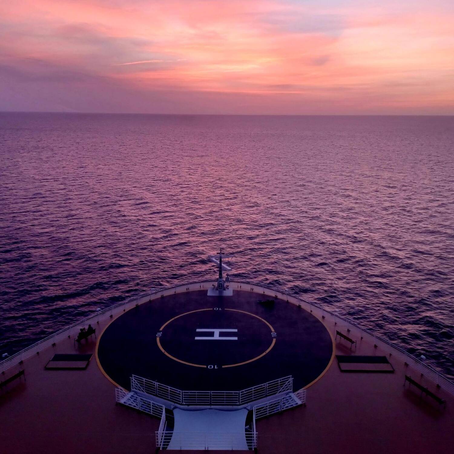Cruising, Symphony of the Seas