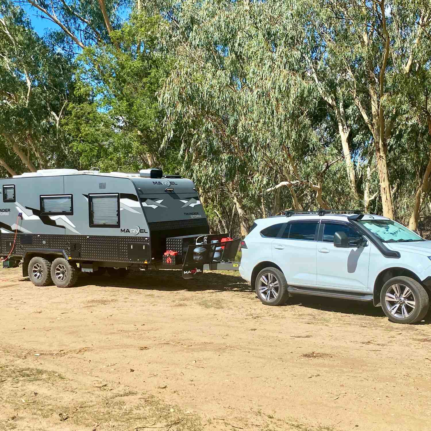Van - Blackbutt to Longreach