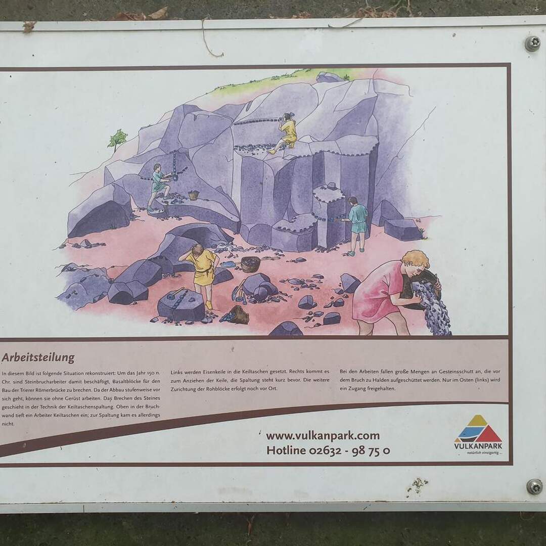 Rheinburgenweg