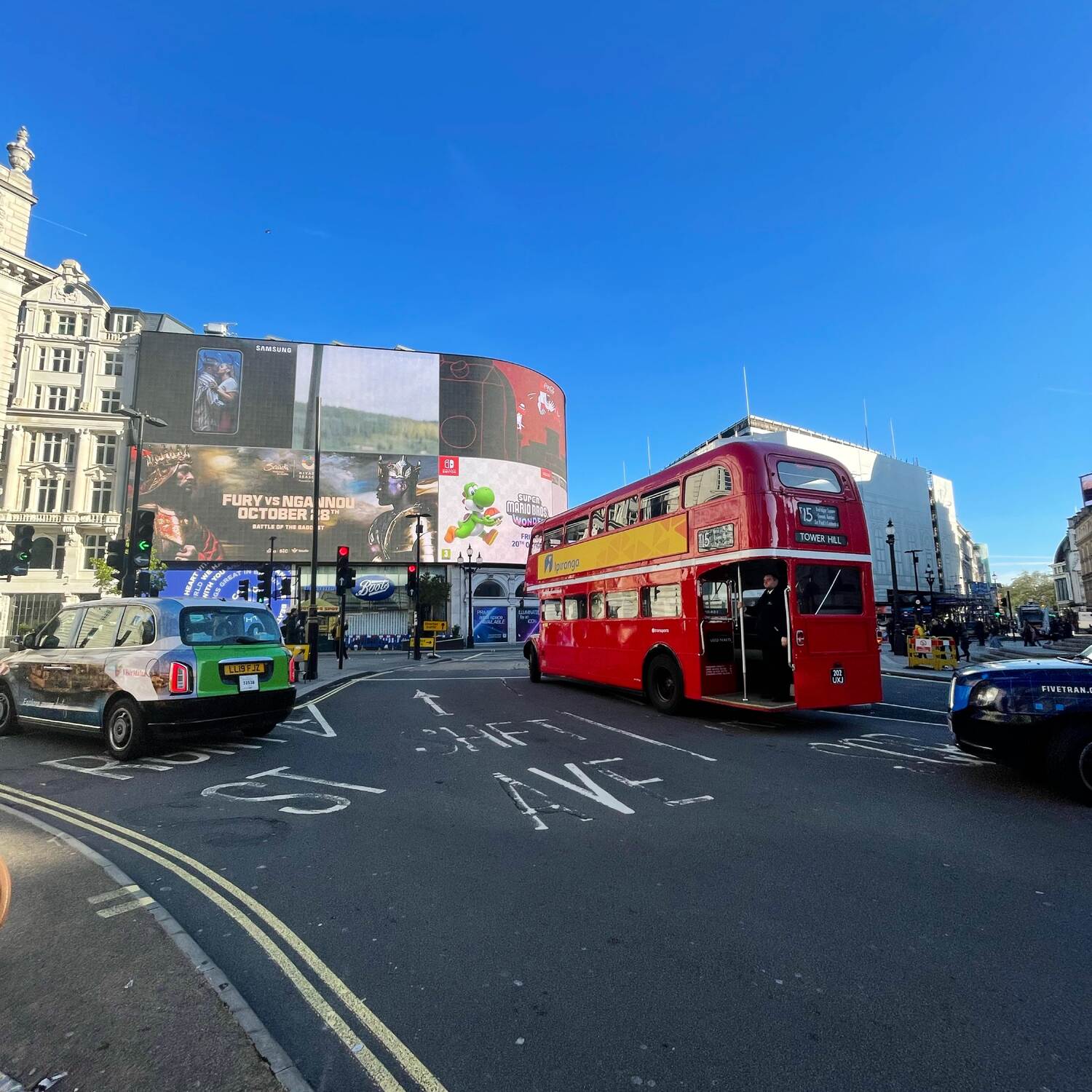 London 23