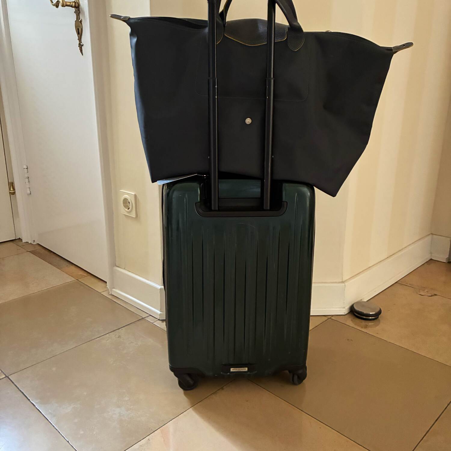 Singapur und Makati 2025