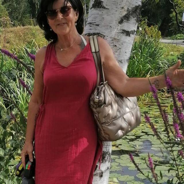 Tina on tours