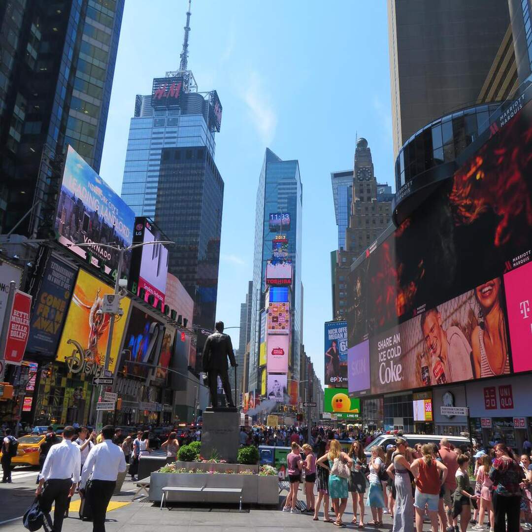 Prozele, Paris and New York