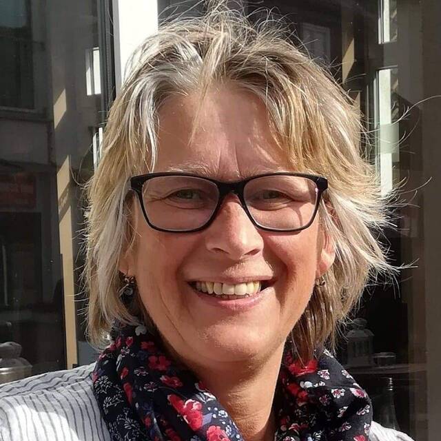 Christine Kalusa