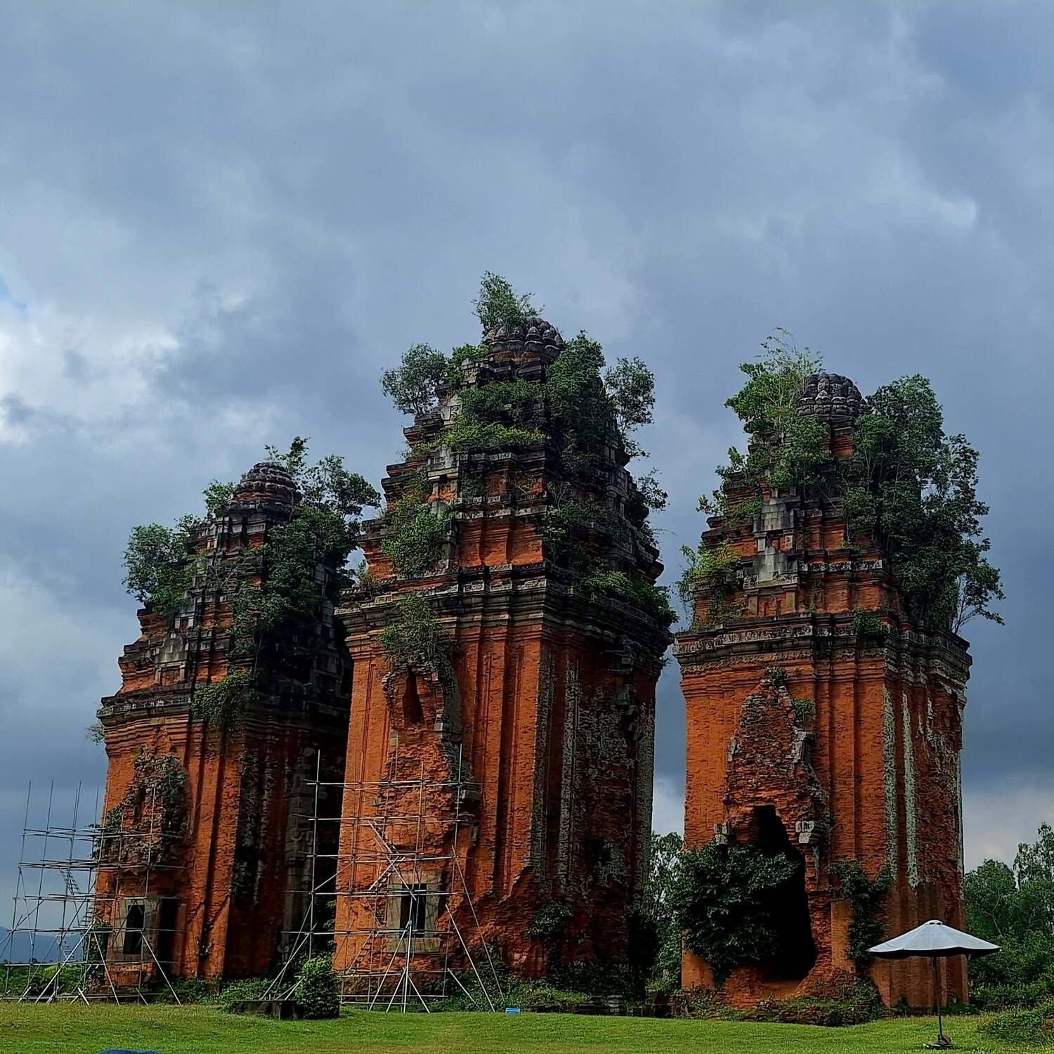 Thailand/Vietnam 2025