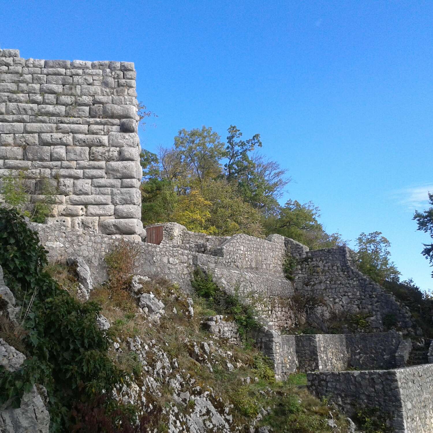 Burg Hohengundelfingen