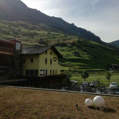 weekend vals