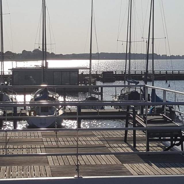 Hausboot an der Ostsee