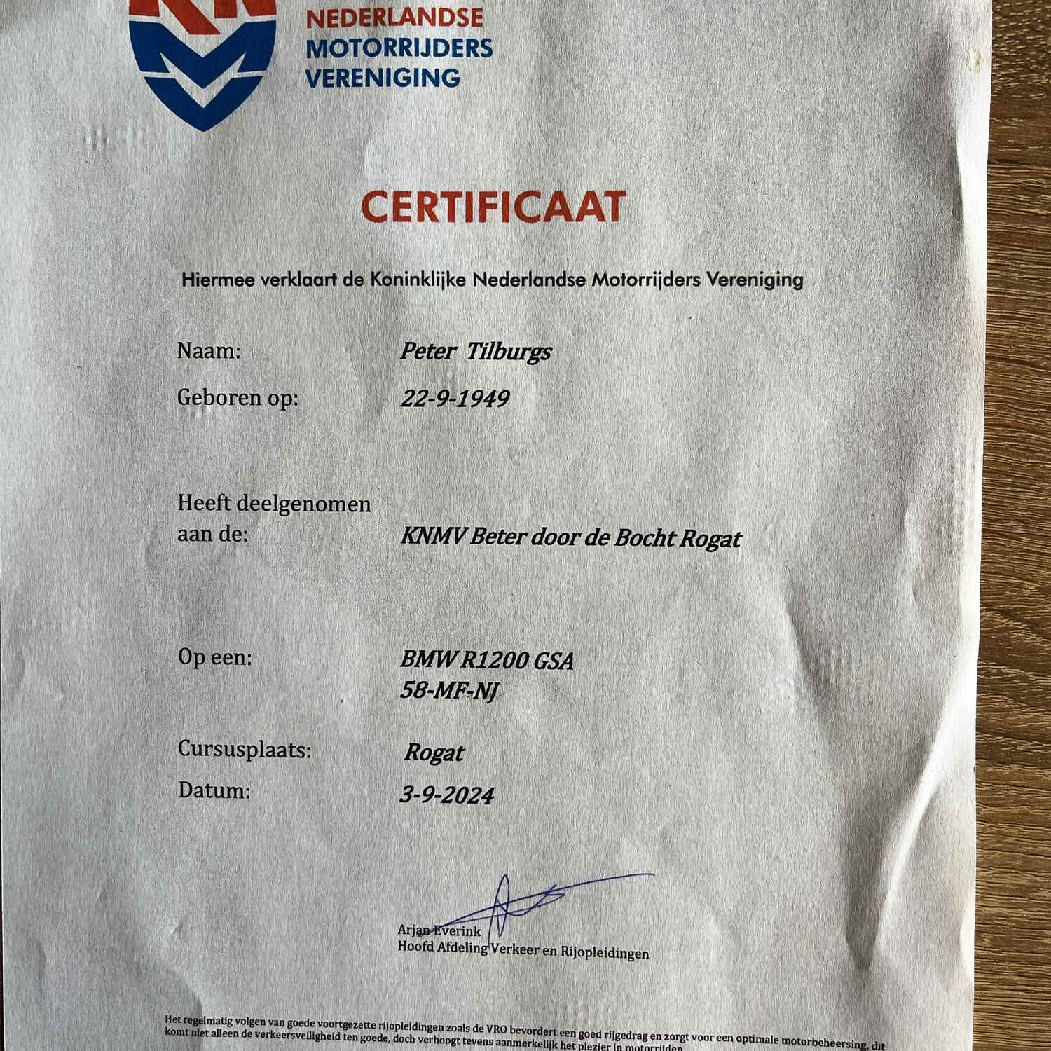 Bochten nemen bij KNMV