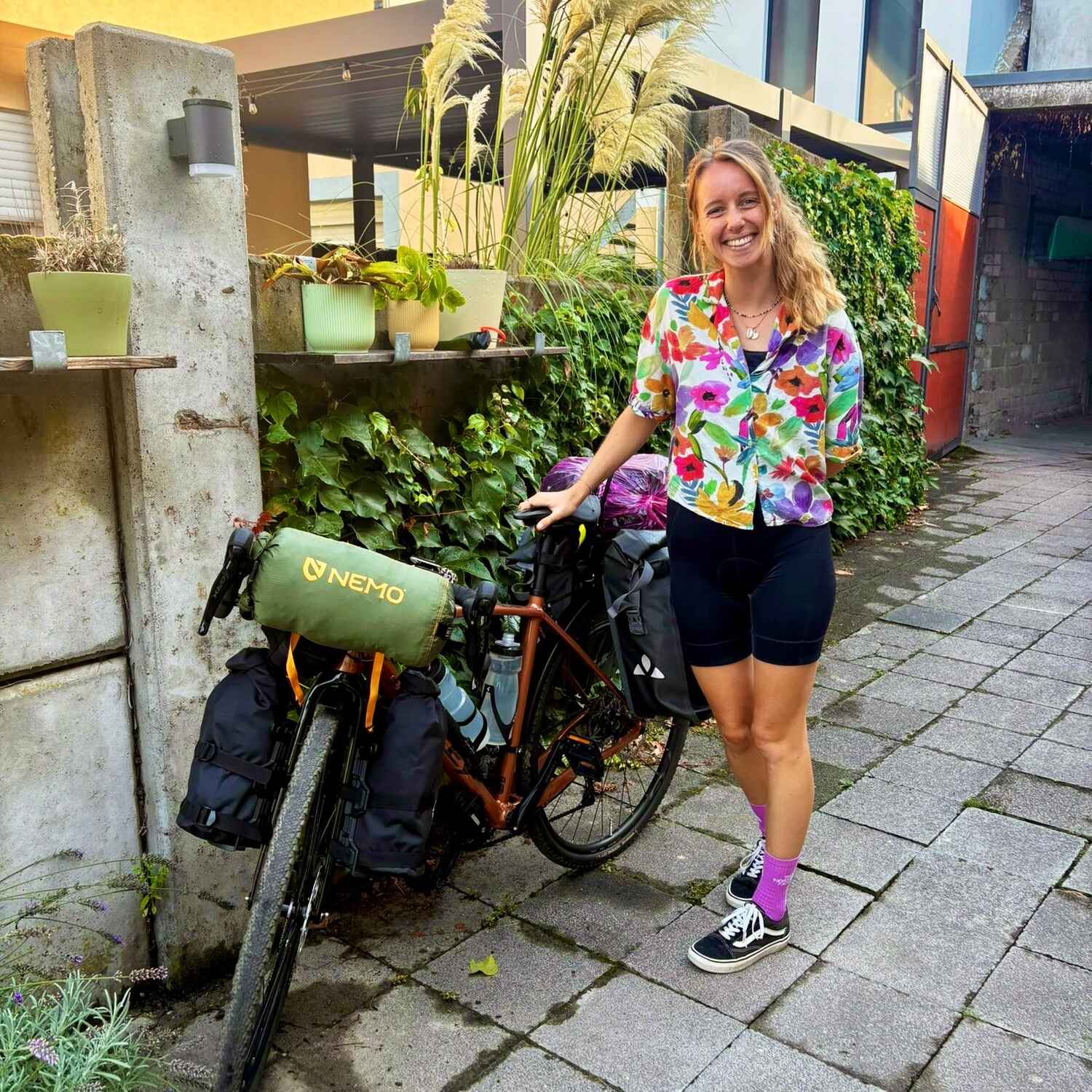 Gina on the Road 🚴🏼‍♀️