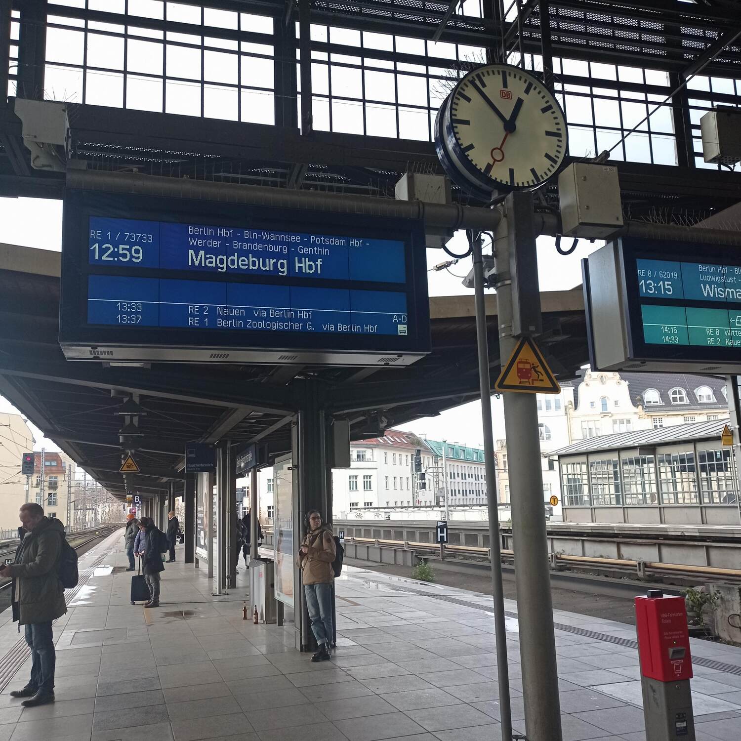 Nach München