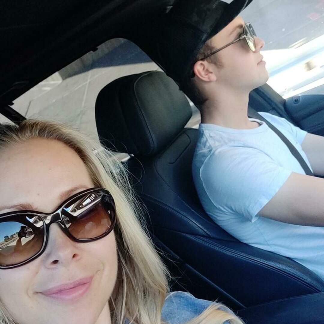 Linda & Jen in Spain