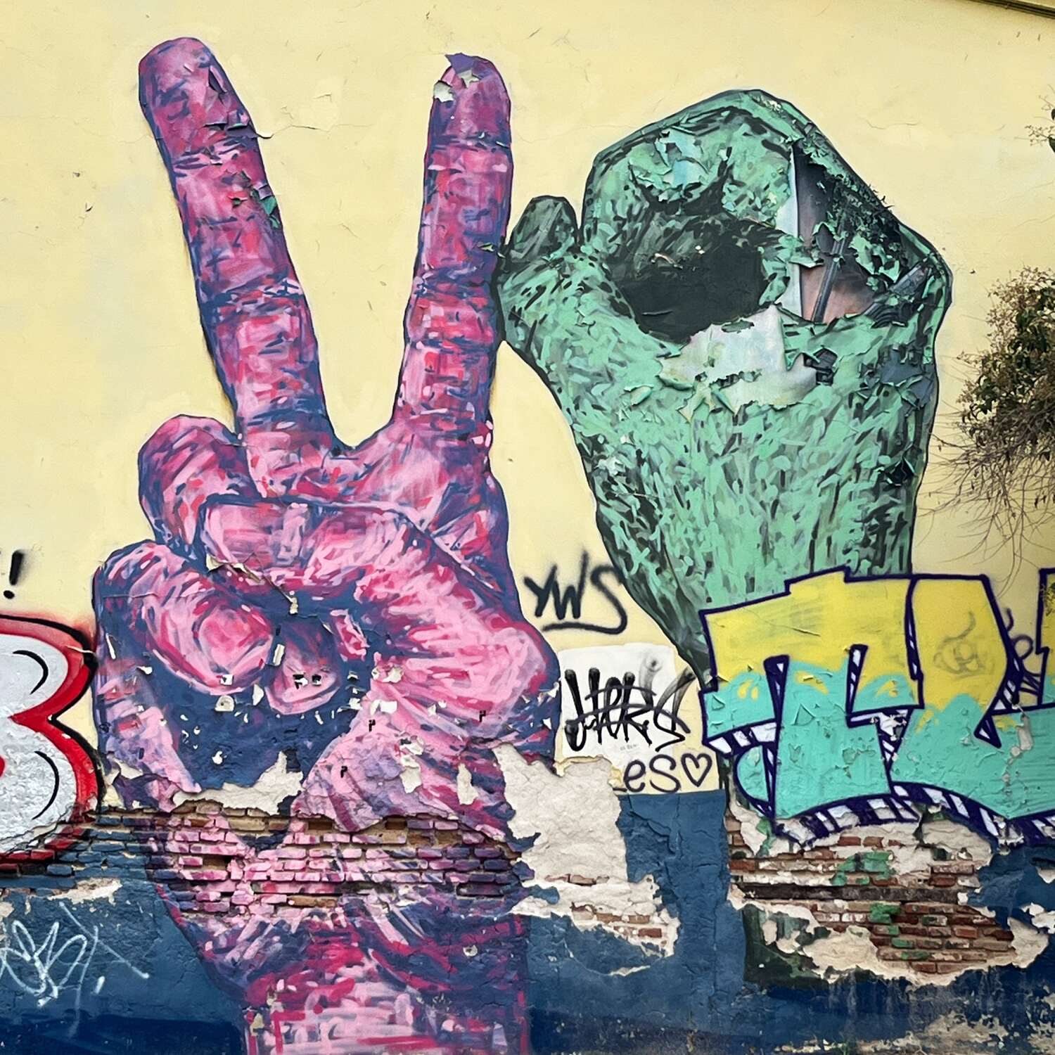 1/2 Boogie Abroad - Greece