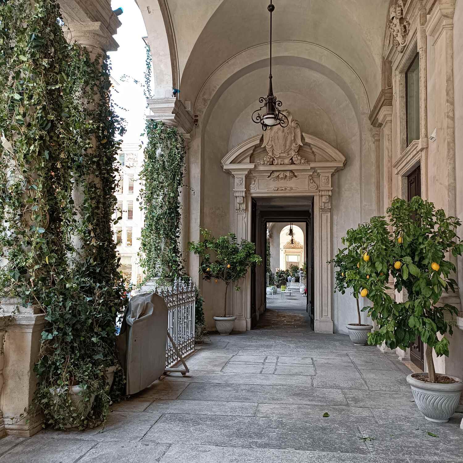 Italien