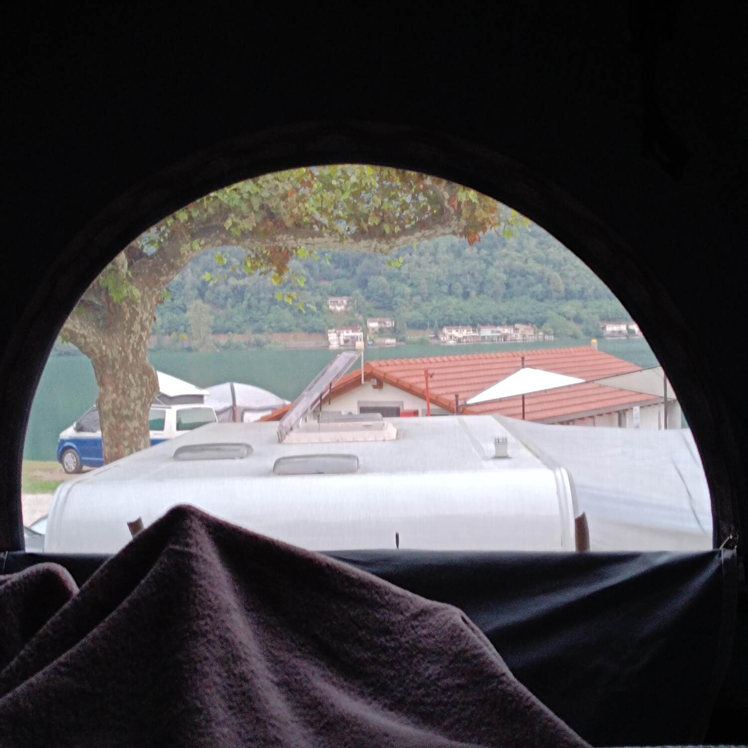 Melano in camper
