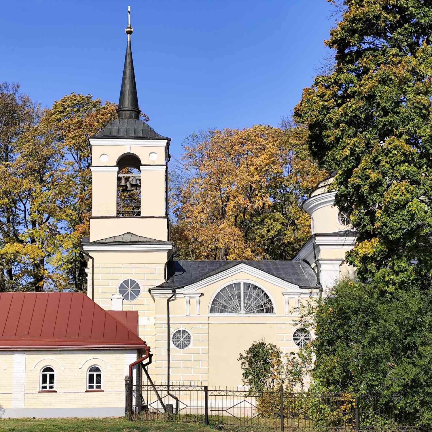 Осень в Спасском