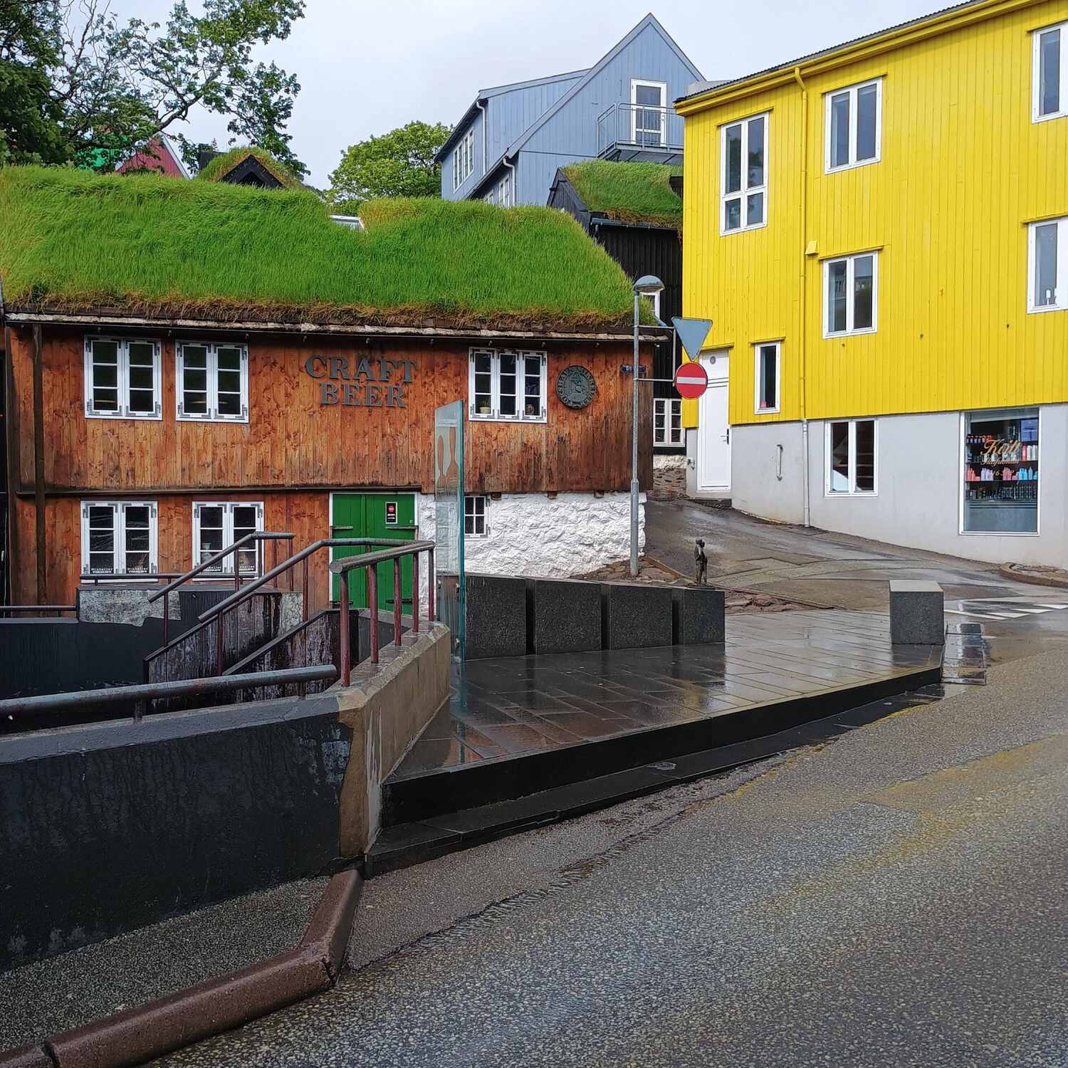 Faroes Islands and Iceland