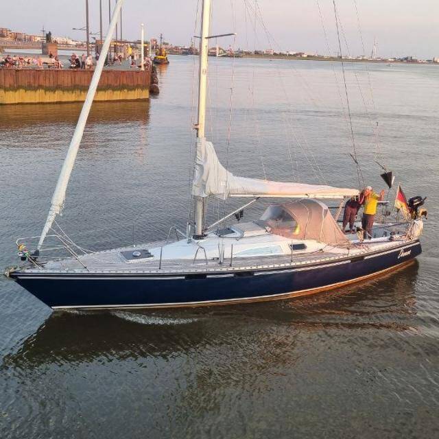 Sailboat DANUNA