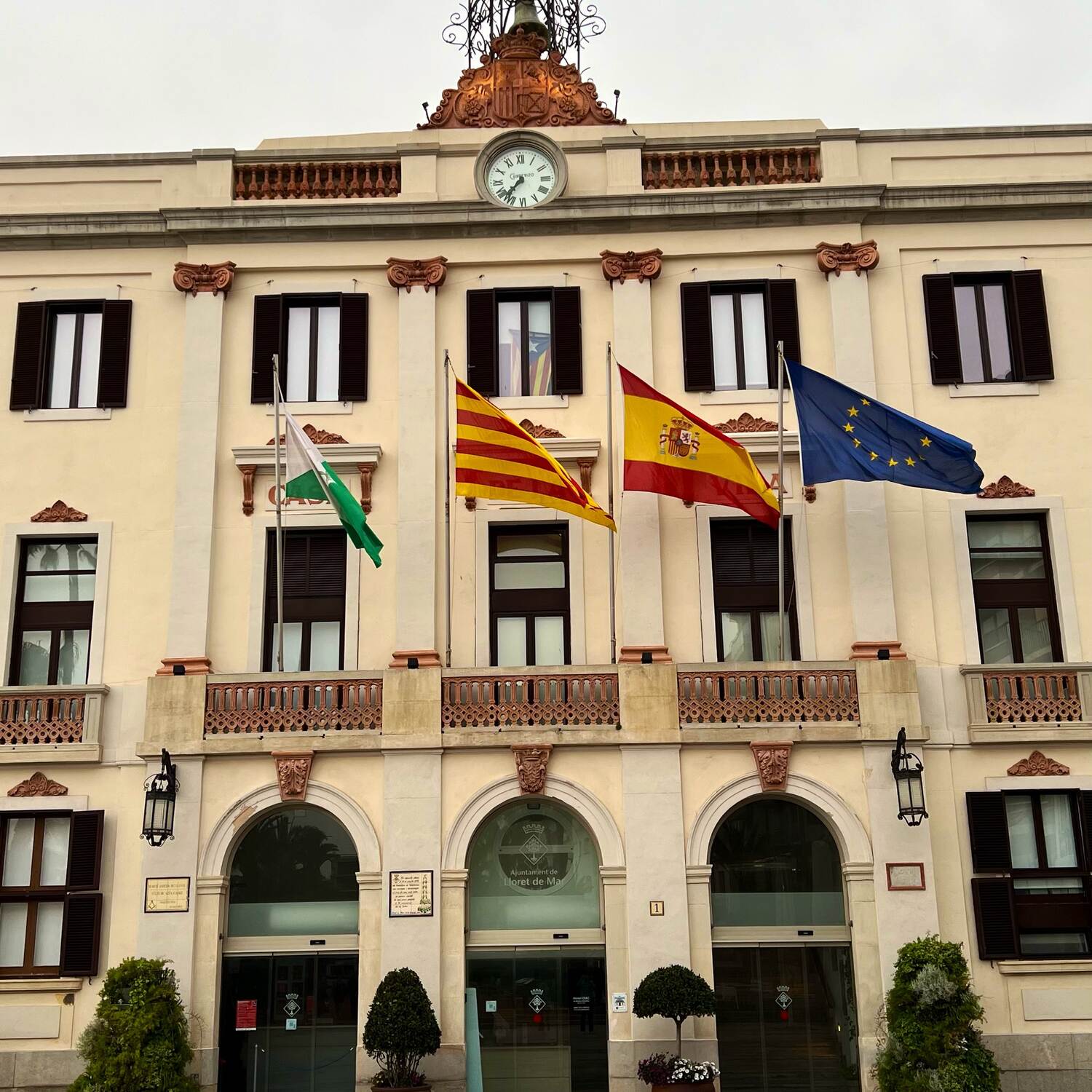 🇪🇸☀️🌴
