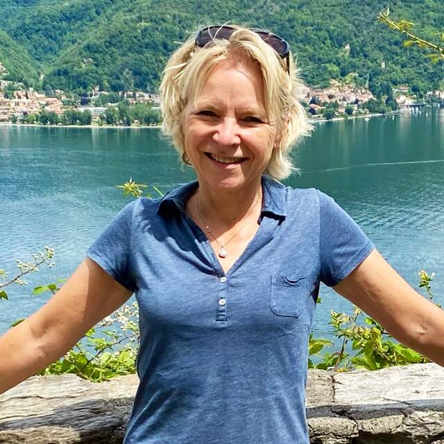 Kati E.