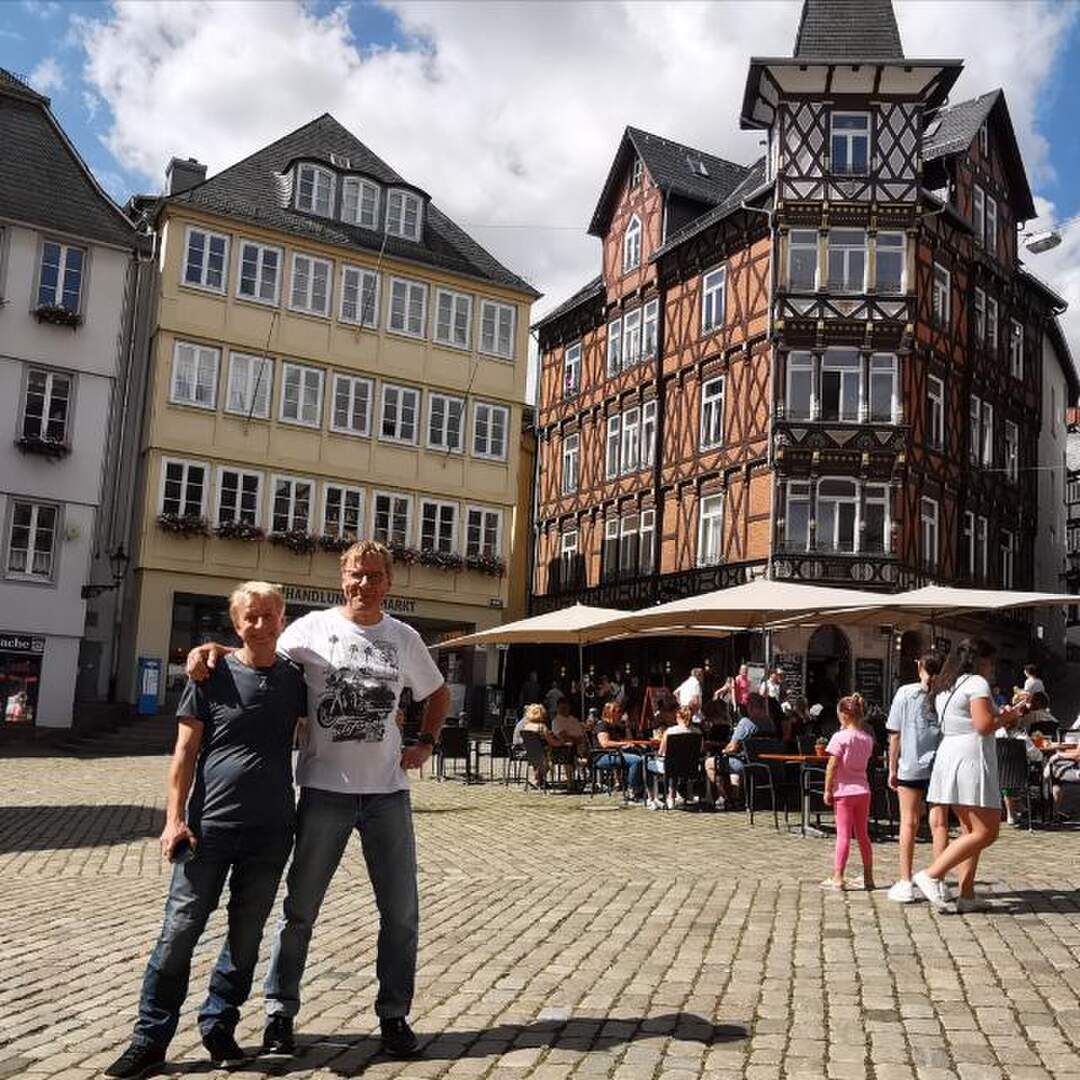 Mit dem Moped an die Lahn