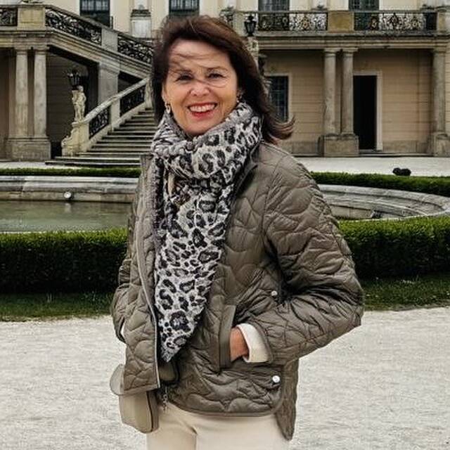 Ernestine Bubich-Selak