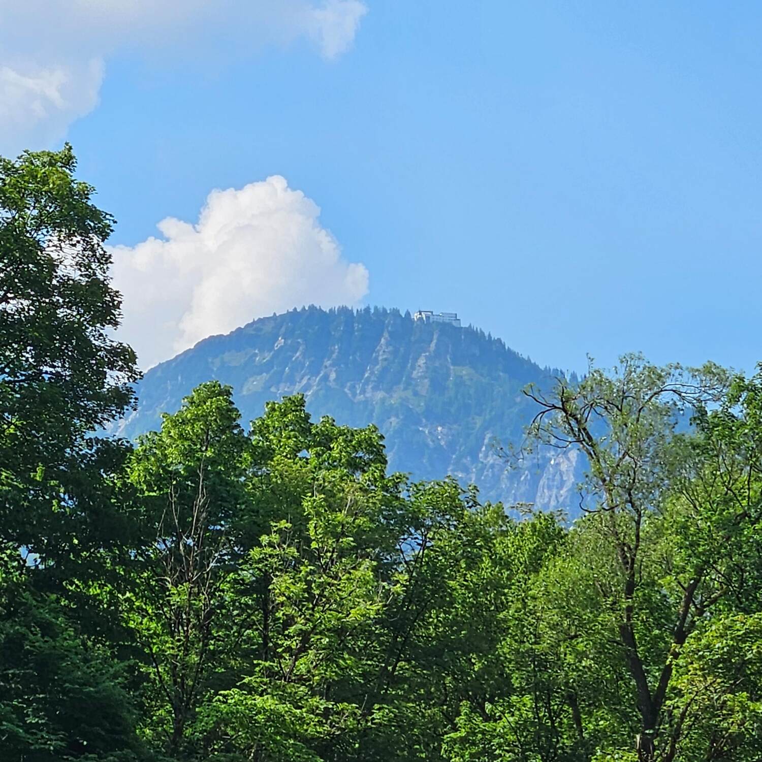 Ab Richtung Berge