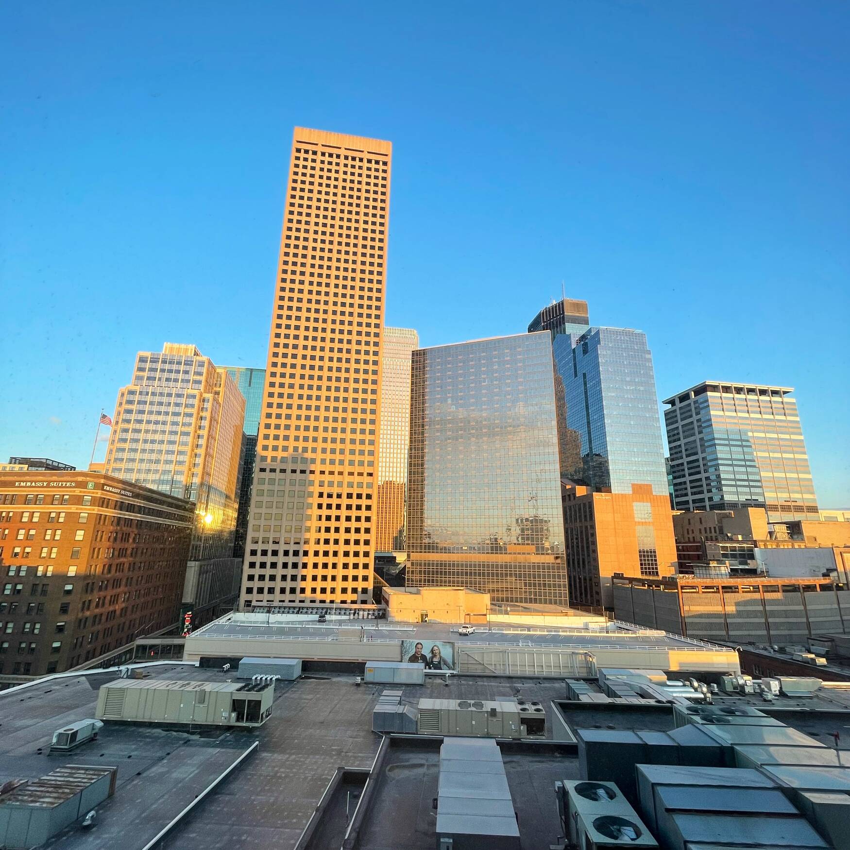 🇺🇸-Minneapolis 23 MDT