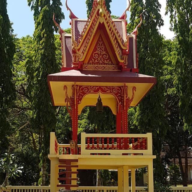 Sauntering South East Asia