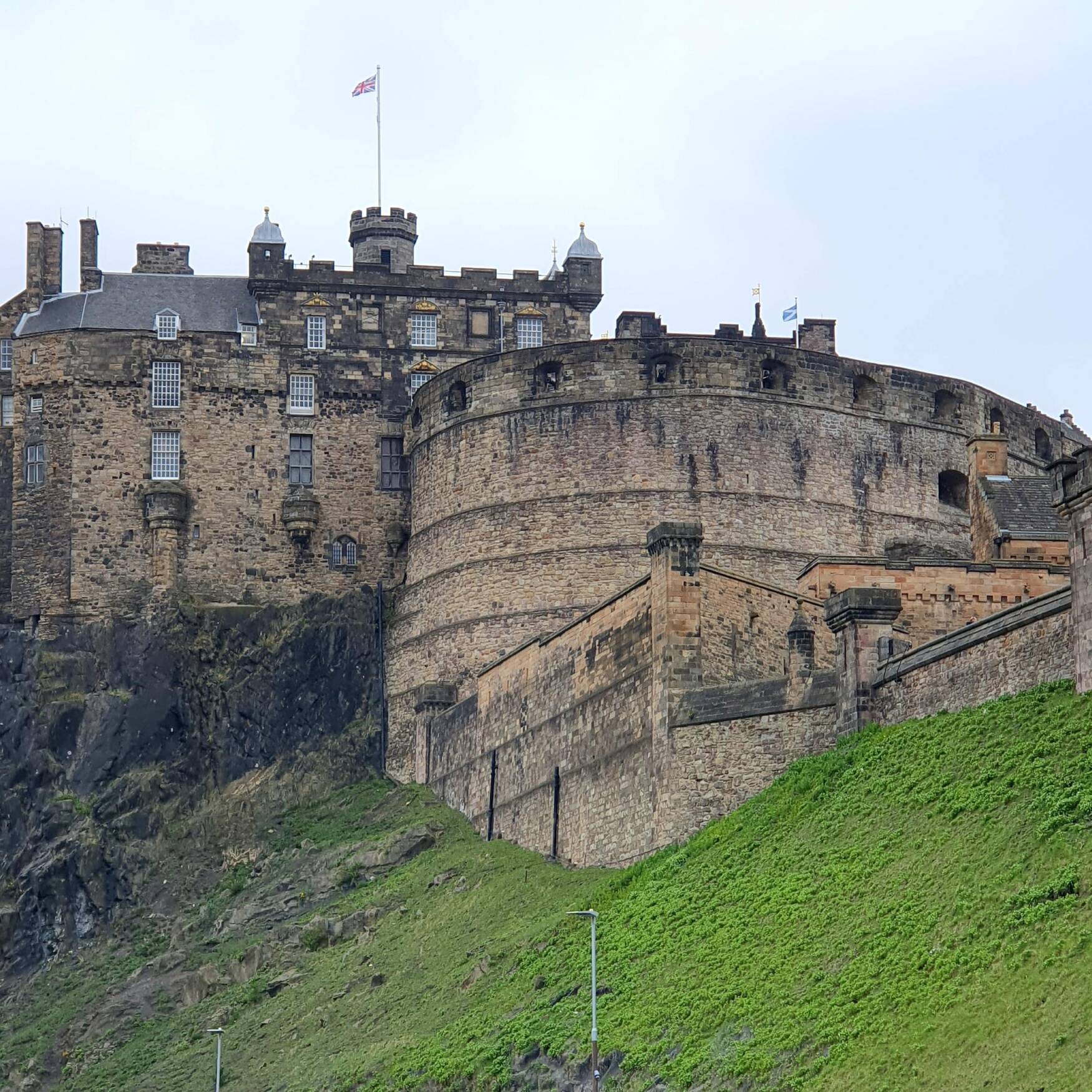 Edinburgh, Thea & Tina