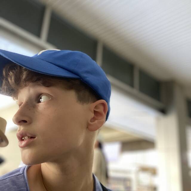Leo Hoch 5