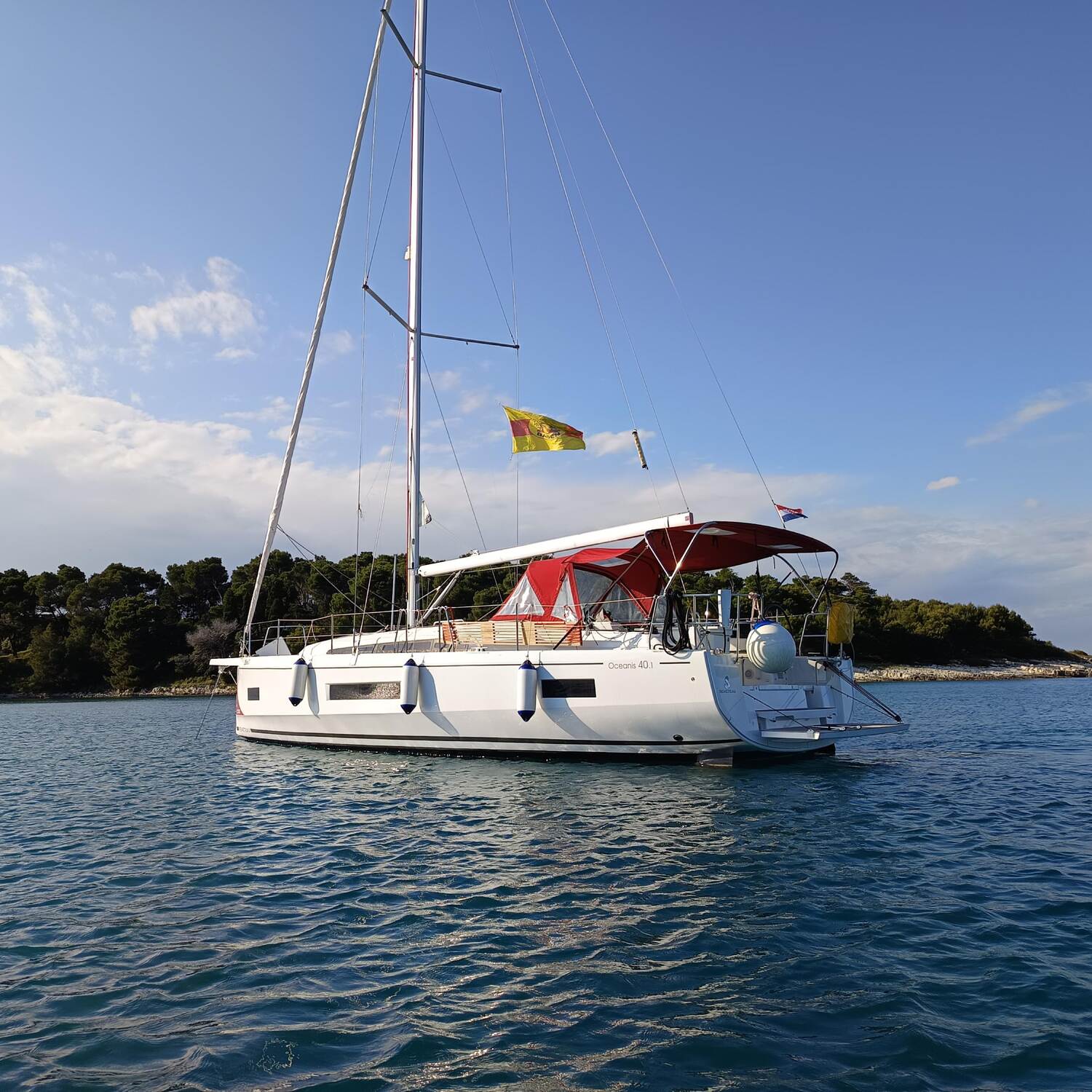 Sailing Pula