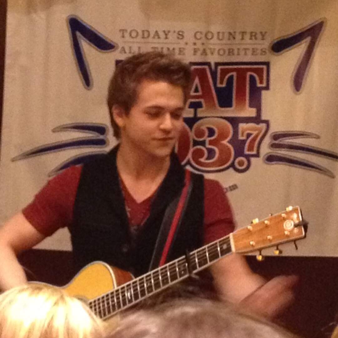 Hunter Hays at Sullivan’s