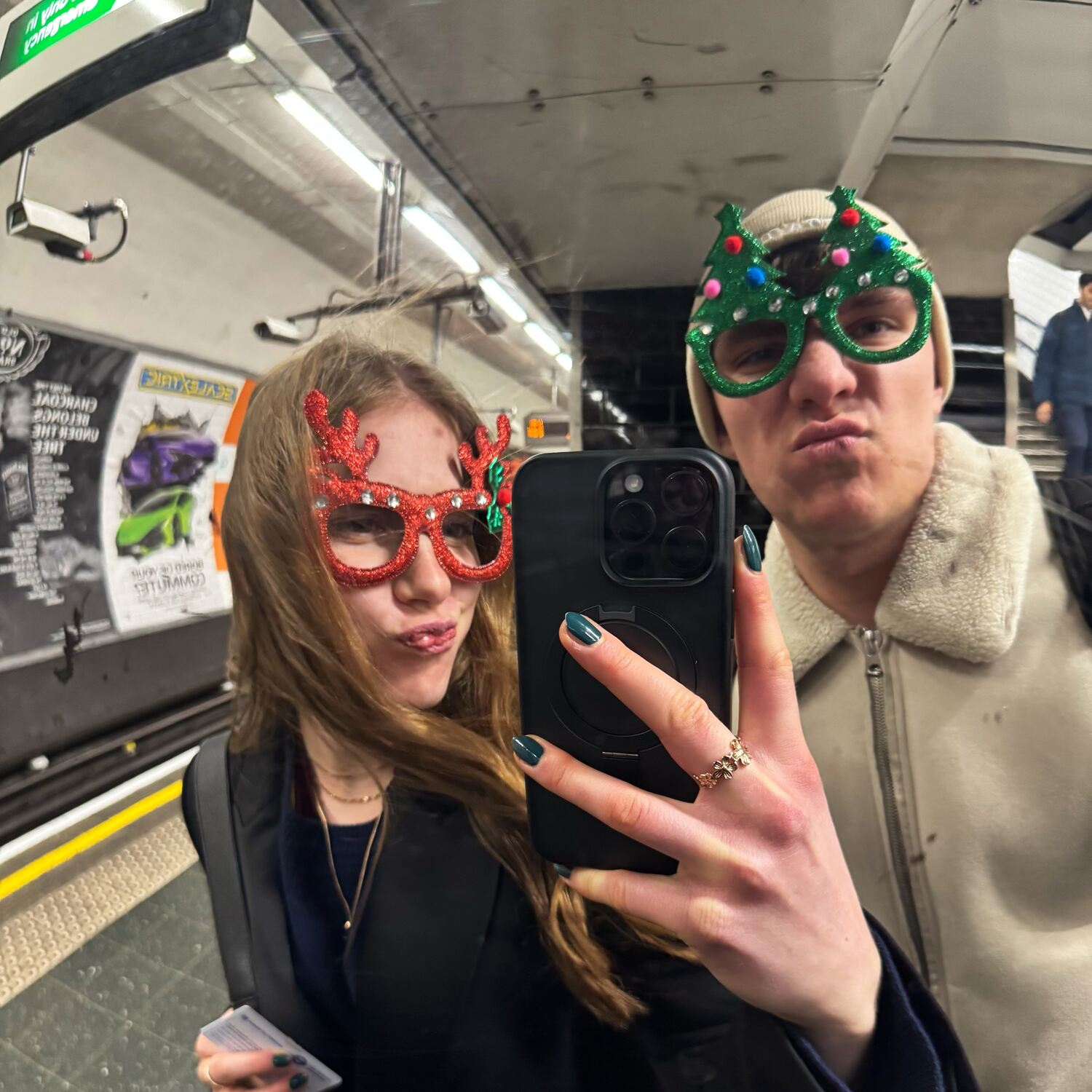 Holly Jolly Christmastrip ☃️