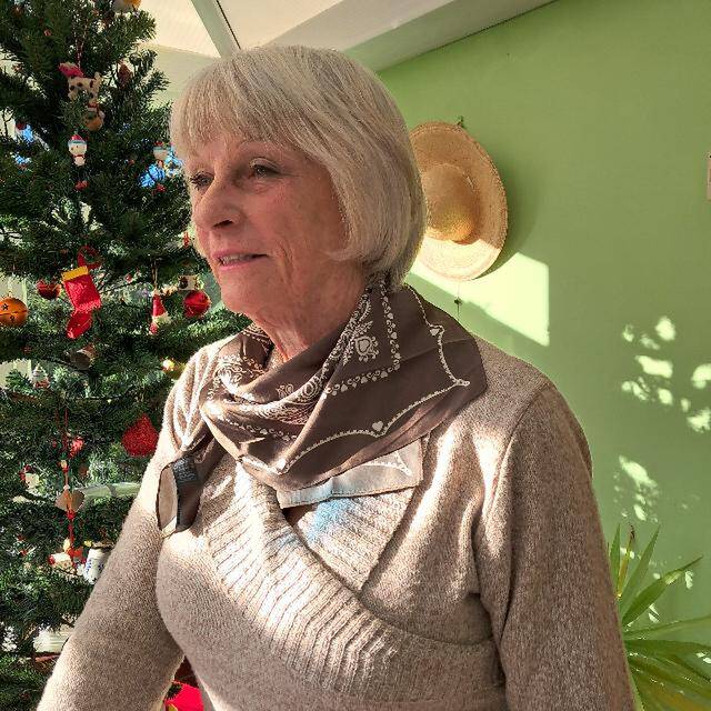 Vicky de-Vries