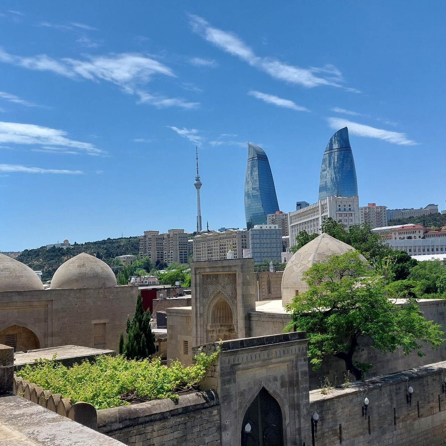 Baku / Budapest