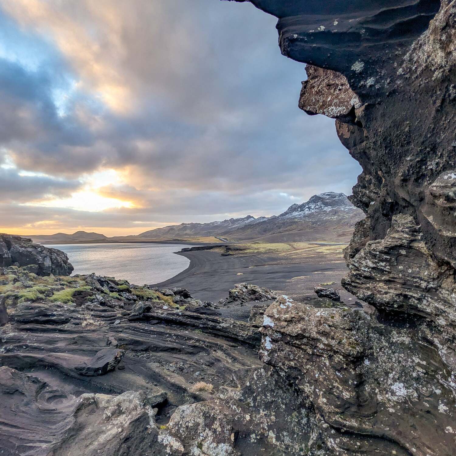 Island: zwischen Feuer und Eis