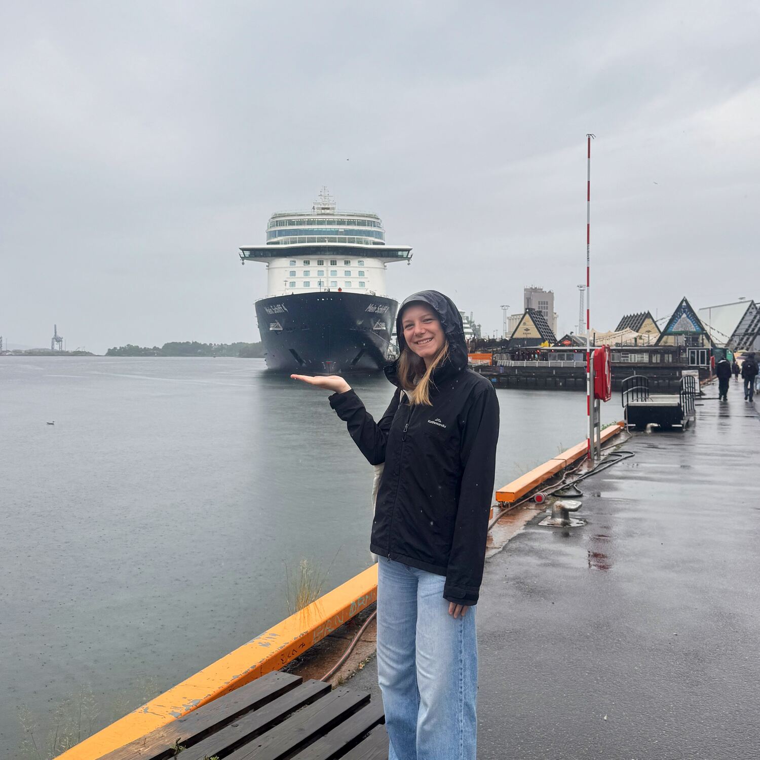 Mein Schiff 4