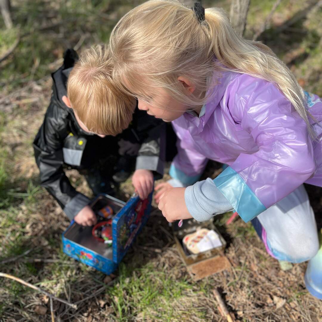 Geocaching w/Kids - Part 002