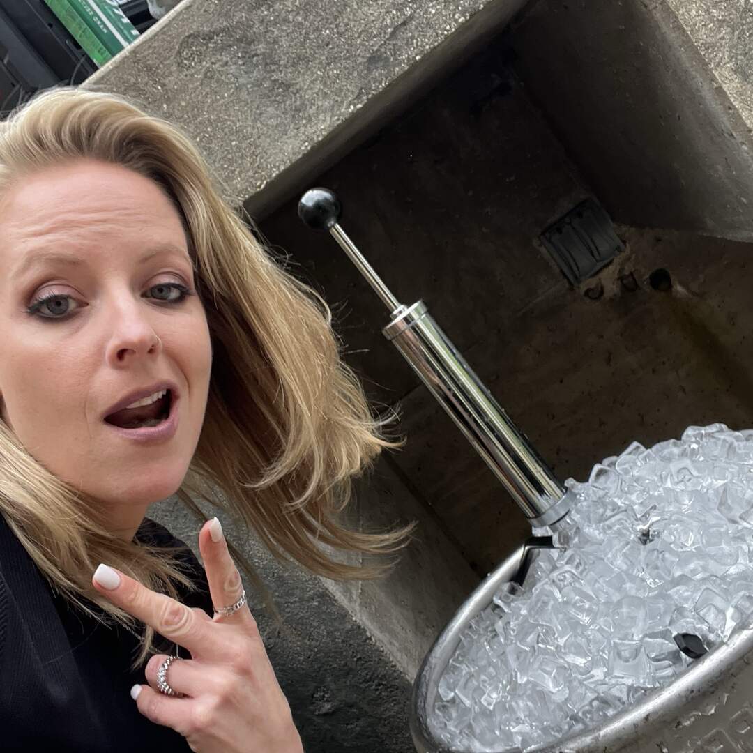 Tarah’s 2022 Kegger Party