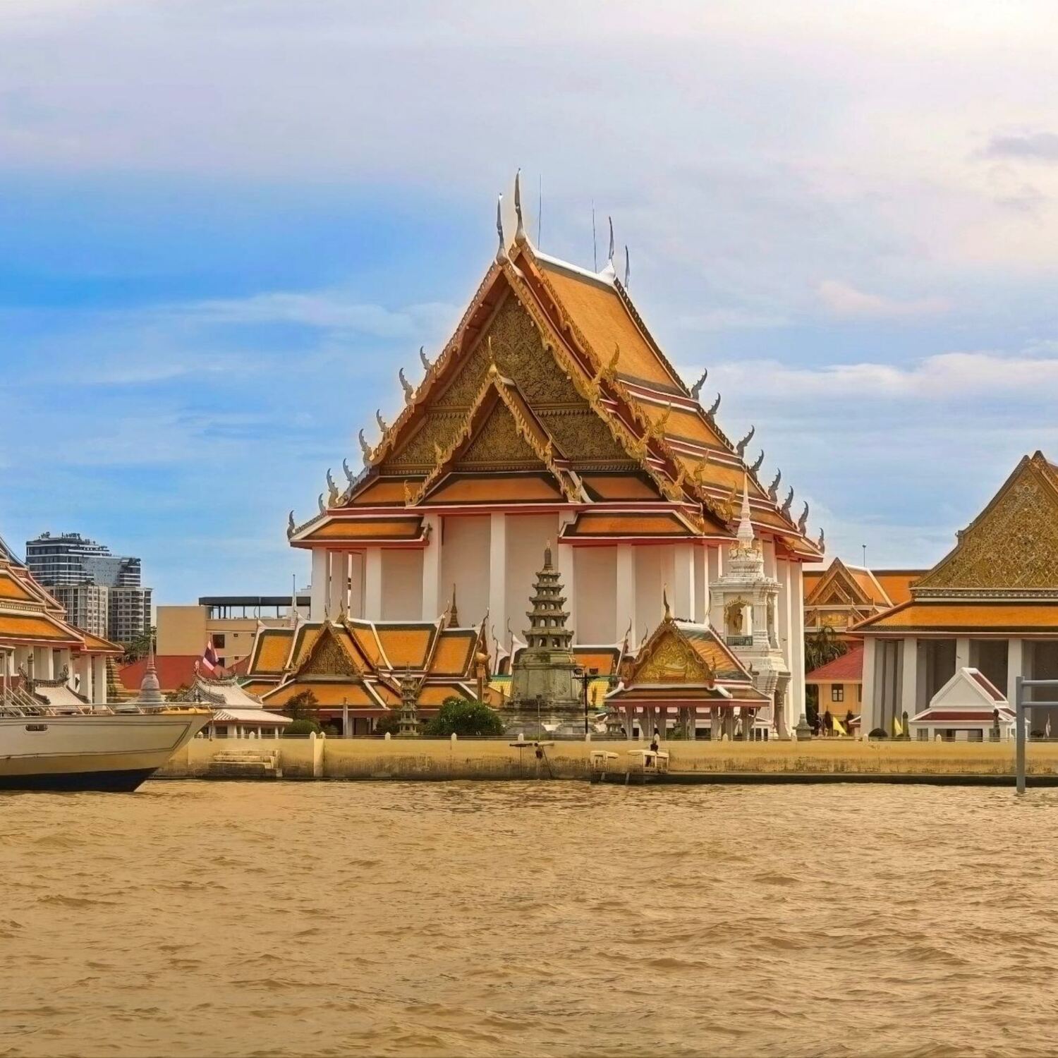 Dubai & Thailand